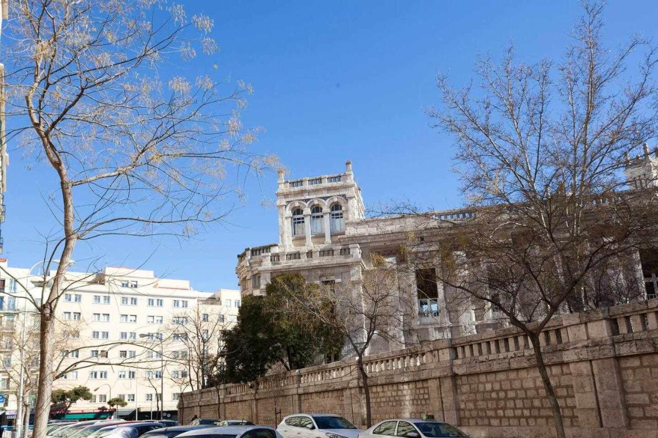 شقة Apartamento De Lujo Nuevos Ministerios Chamberi مدريد المظهر الخارجي الصورة